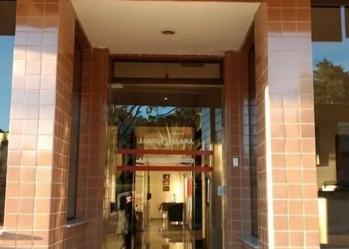 Santa Clara Hotel e Restaurante